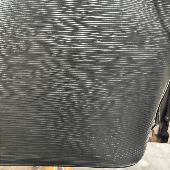 louis vuitton neverfull tote MM black leather epi - Picture 3 of 13